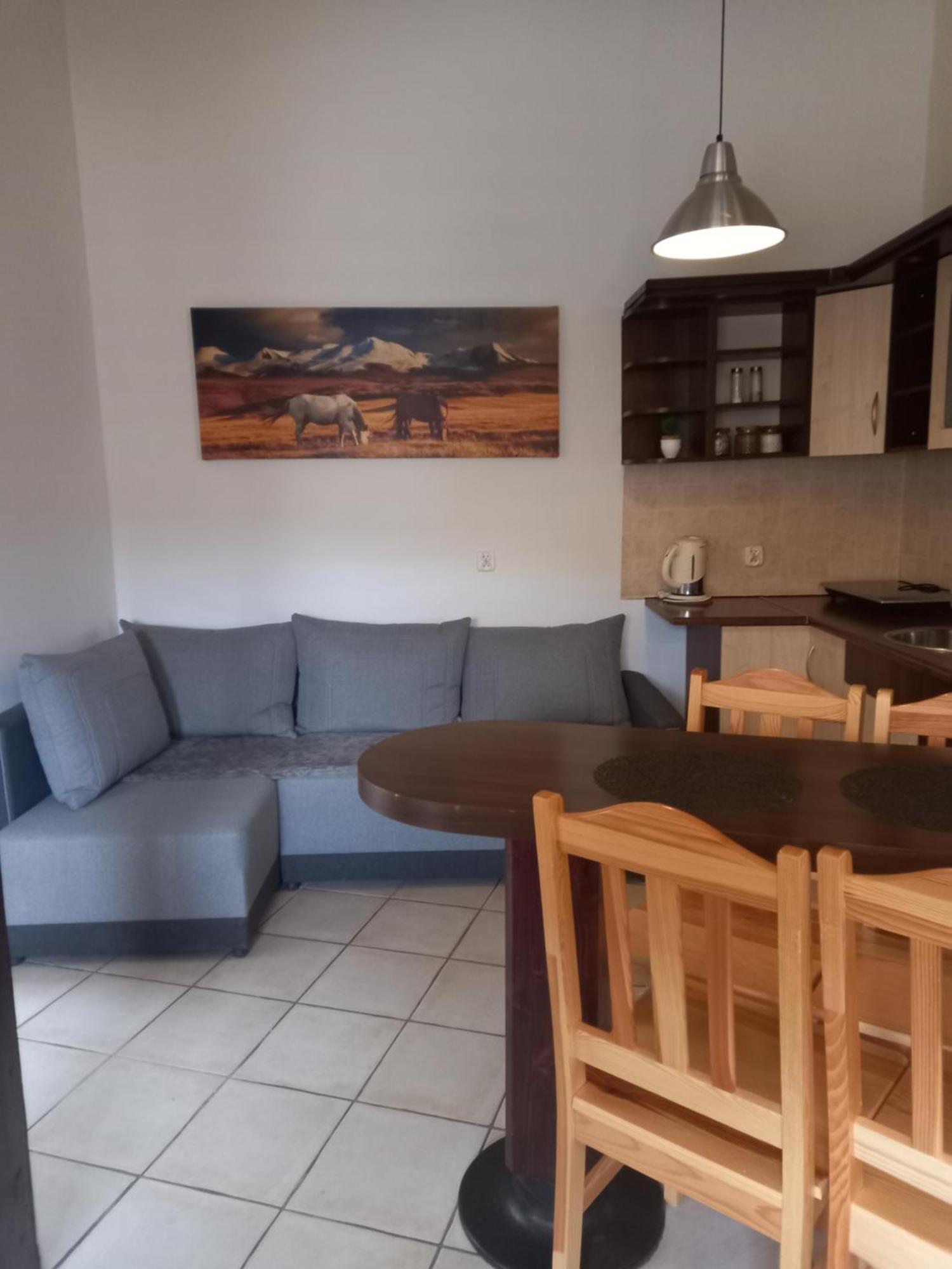 Apartamenty Krupowki 24 Zakopane Ngoại thất bức ảnh