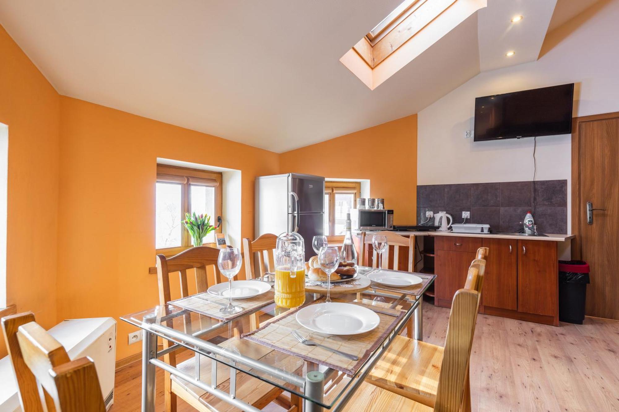 Apartamenty Krupowki 24 Zakopane Ngoại thất bức ảnh