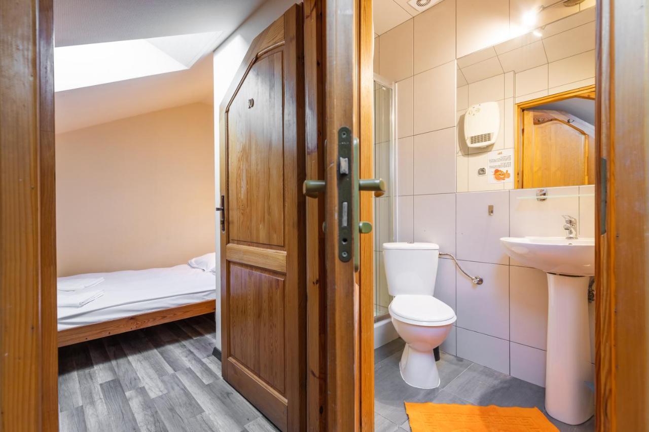 Apartamenty Krupowki 24 Zakopane Ngoại thất bức ảnh