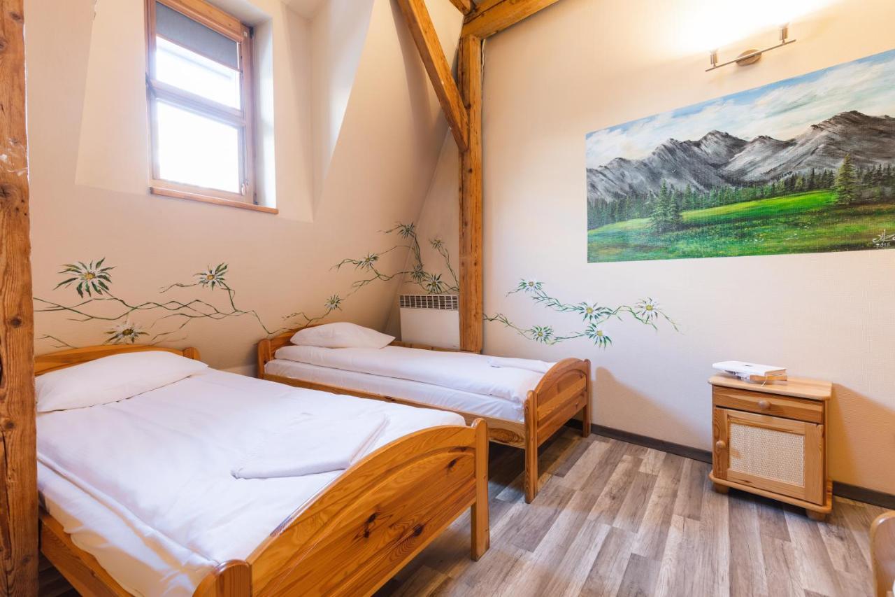 Apartamenty Krupowki 24 Zakopane Ngoại thất bức ảnh